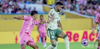 意甲：尤文客场3-0轻取卡利亚里